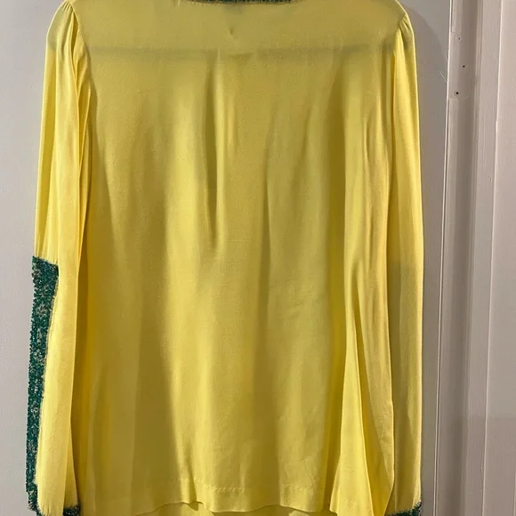 Spring Top - Picture 2 of 4